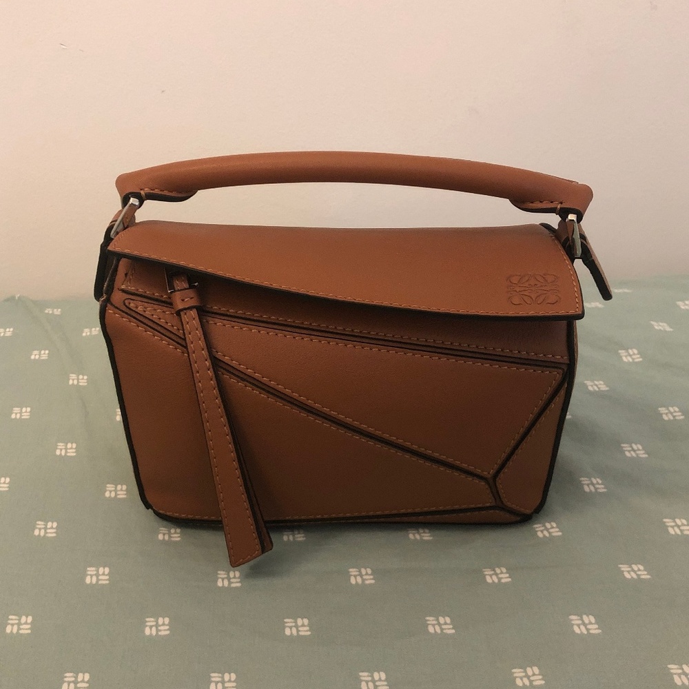 ❌SOLD Loewe Mini Puzzle Bag - Tan